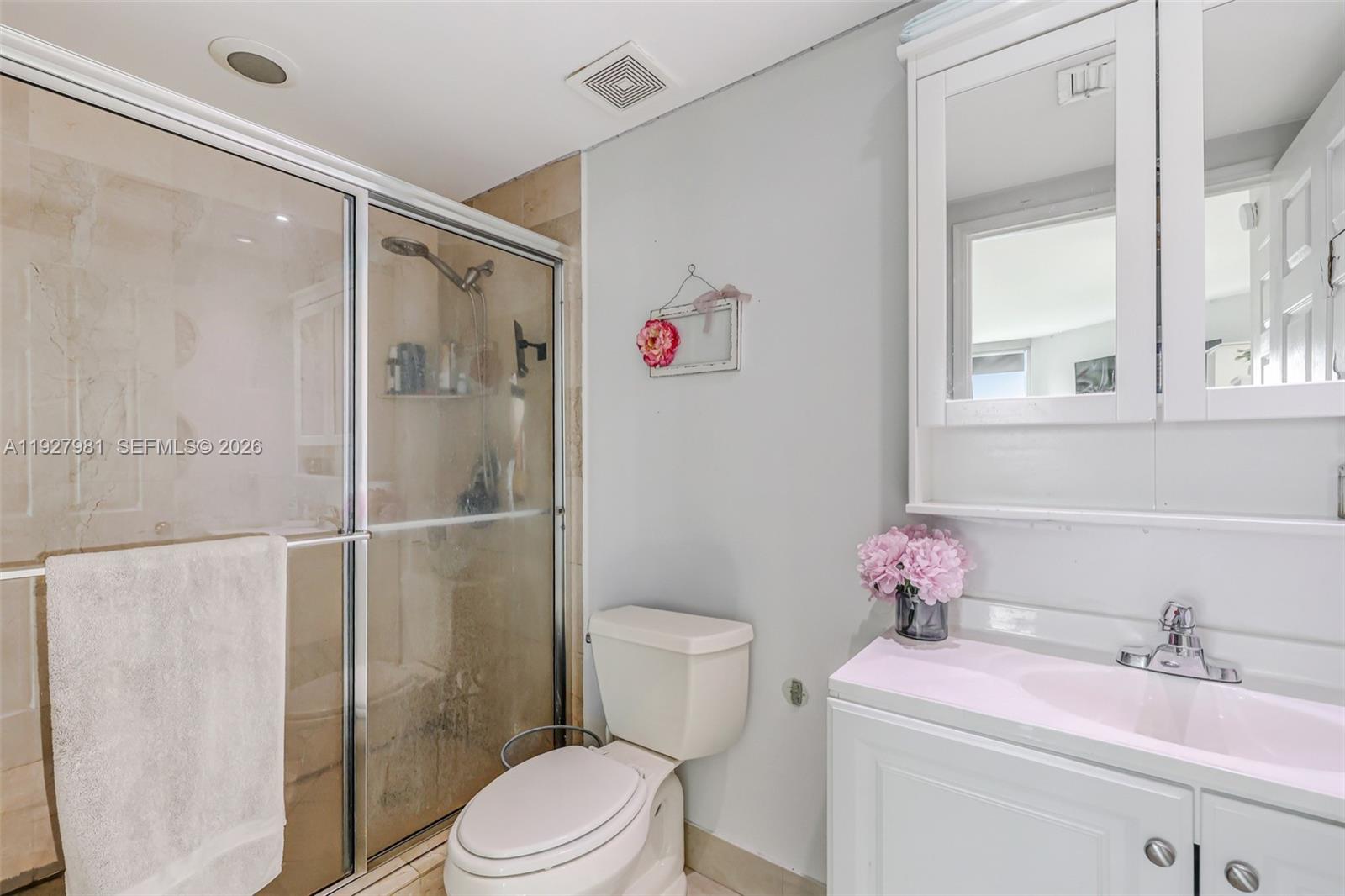 3370 Hidden Bay Dr # 1207