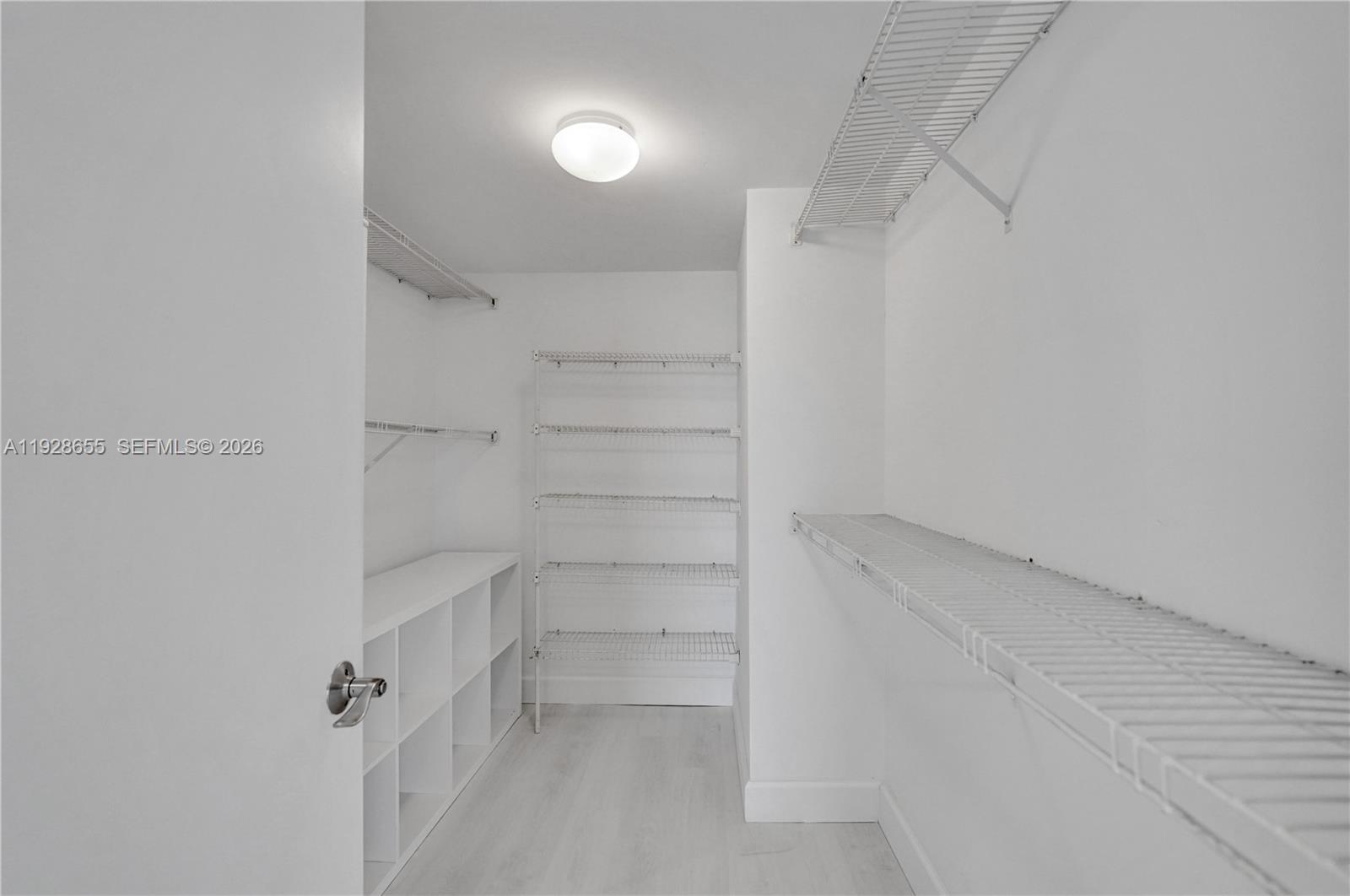 19707 Turnberry Way # 16C