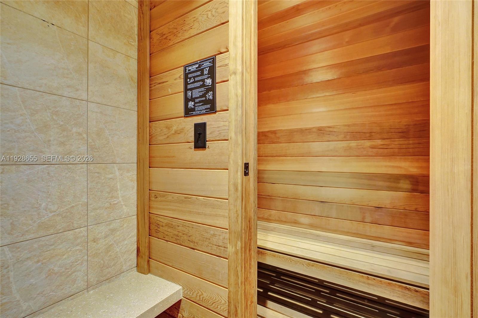 19707 Turnberry Way # 16C