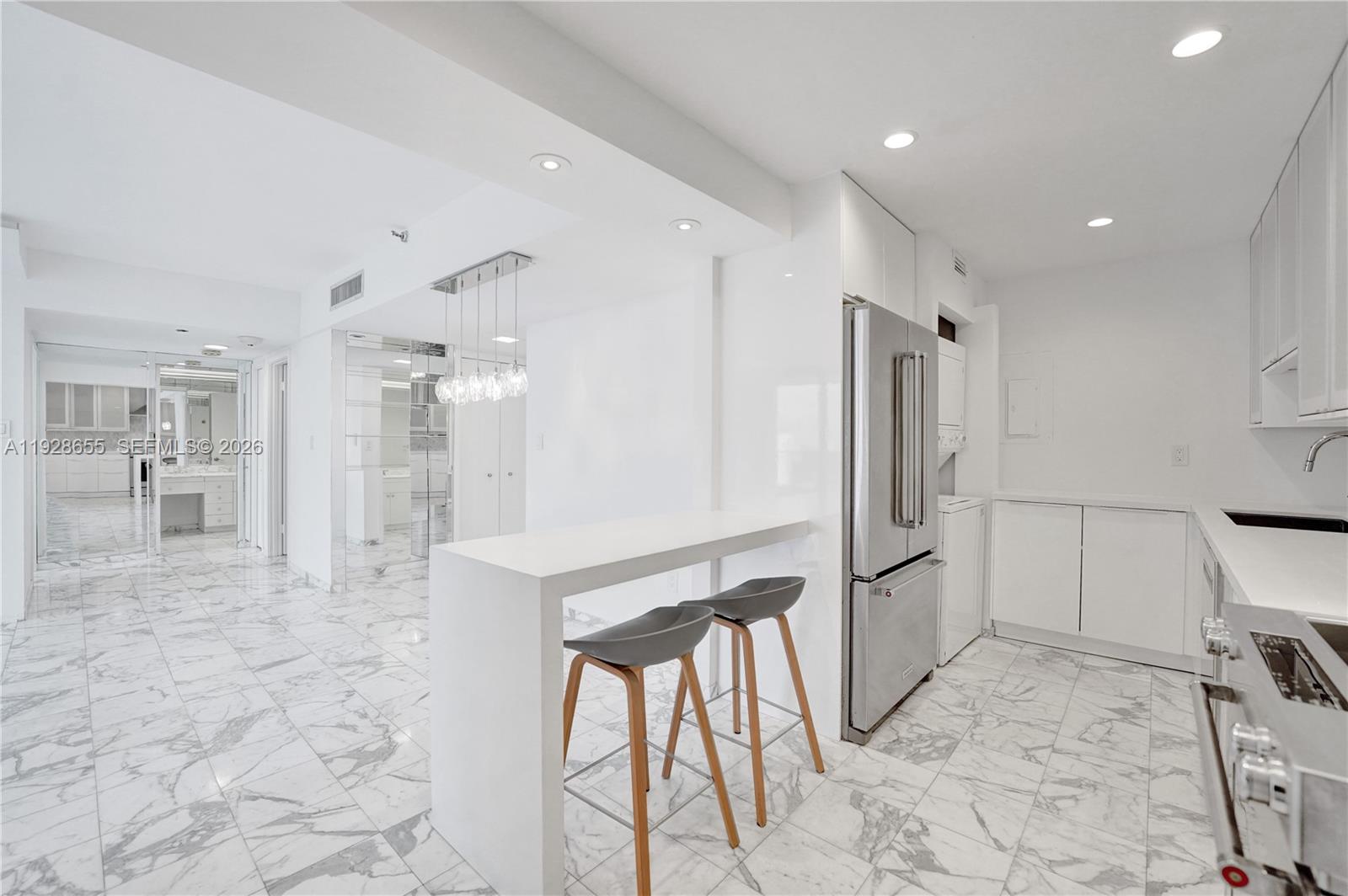 19707 Turnberry Way # 16C