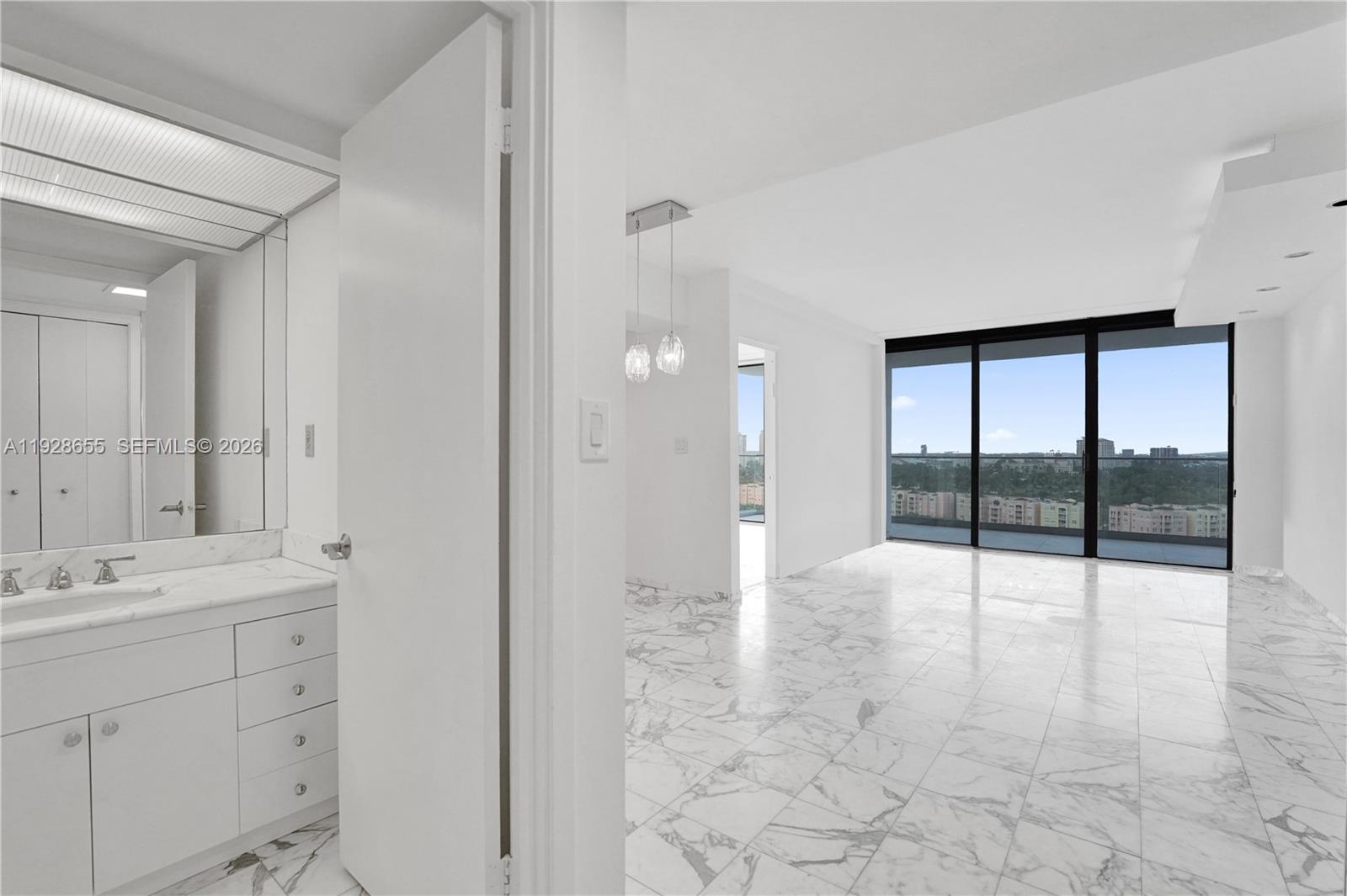 19707 Turnberry Way # 16C