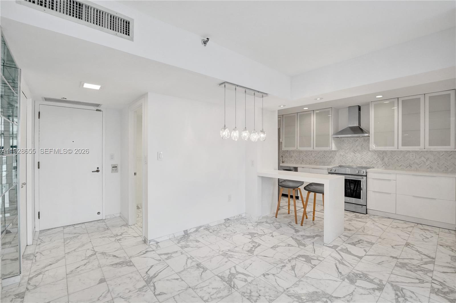 19707 Turnberry Way # 16C