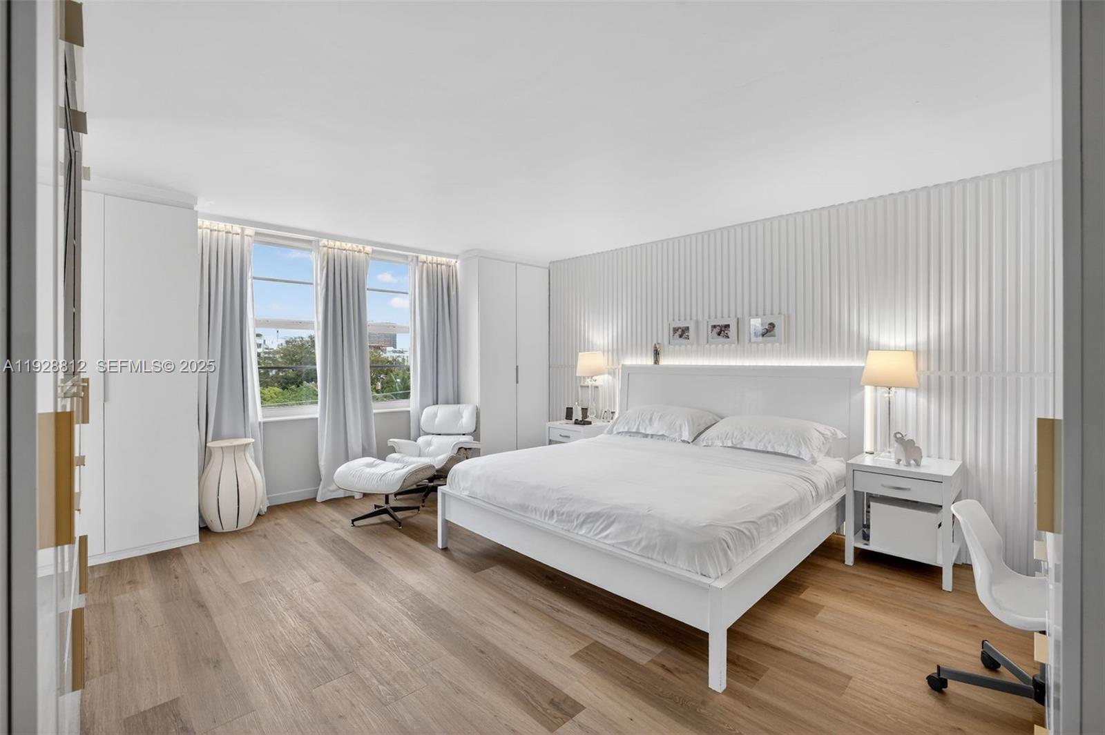 9250 W Bay Harbor Dr # 5D