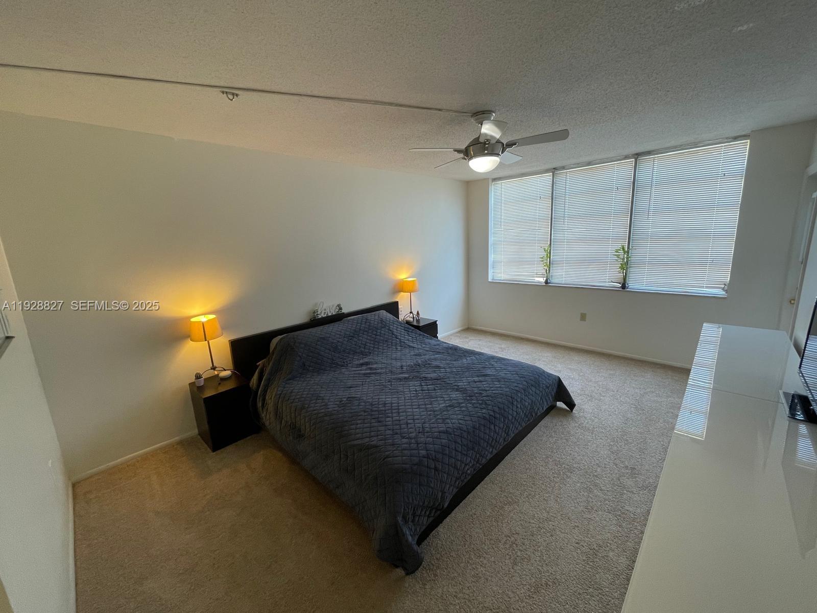 1750 NE 191st St # 2 Unit: 814-2