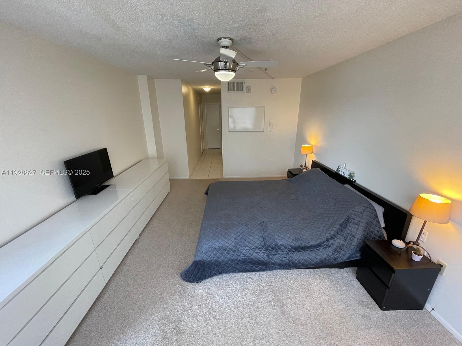 1750 NE 191st St # 2 Unit: 814-2