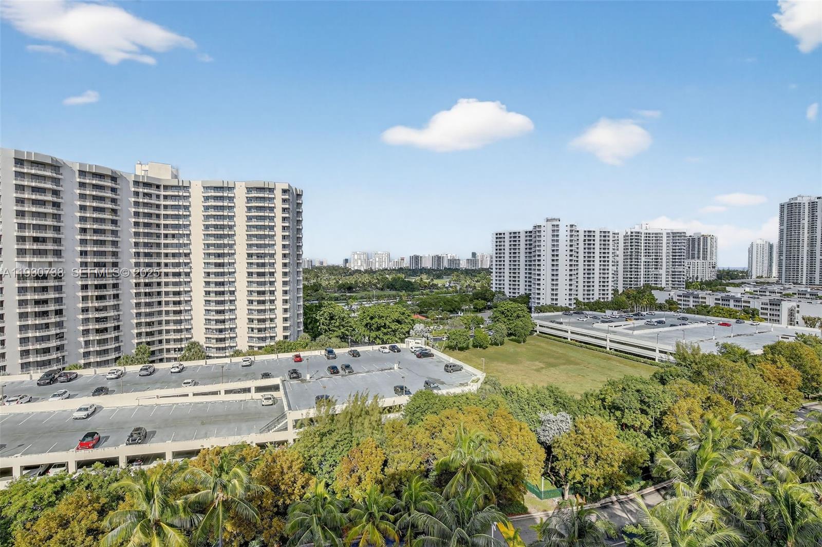 3340 NE 190th St # 1101