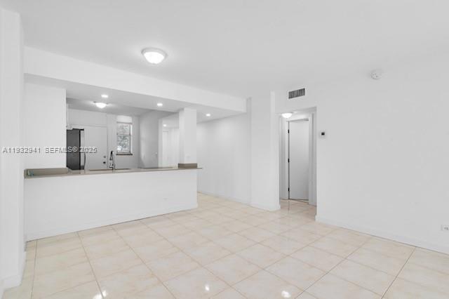 3660 NE 166th St # 114