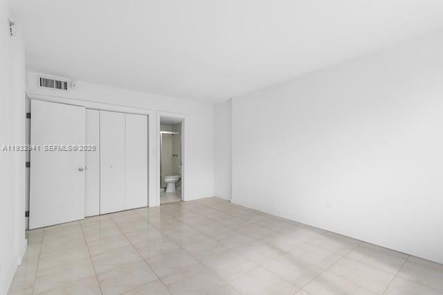 3660 NE 166th St # 114