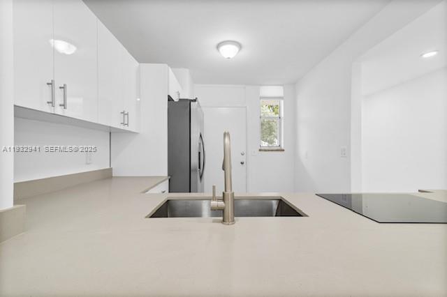 3660 NE 166th St # 114