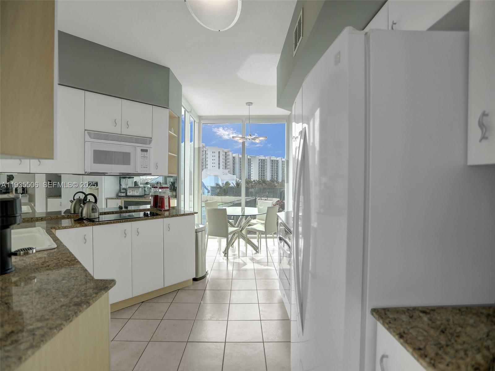 3370 Hidden Bay Dr # 508