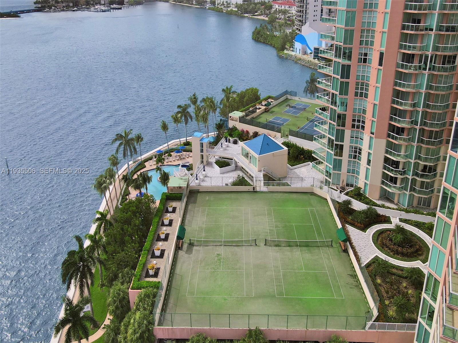 3370 Hidden Bay Dr # 508