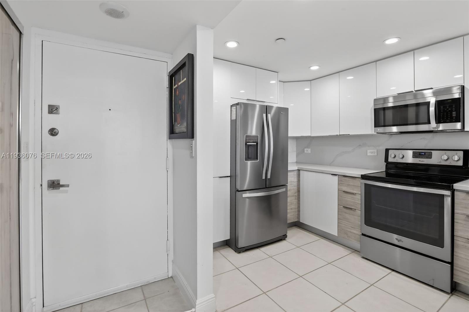 20505 E Country Club Dr # 833