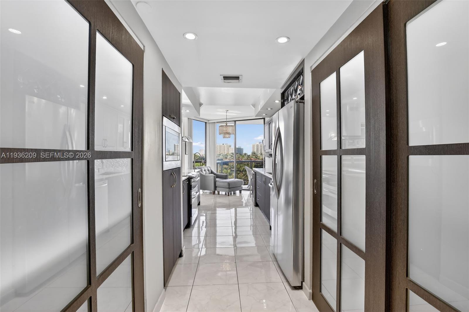 20281 E Country Club Dr # 201