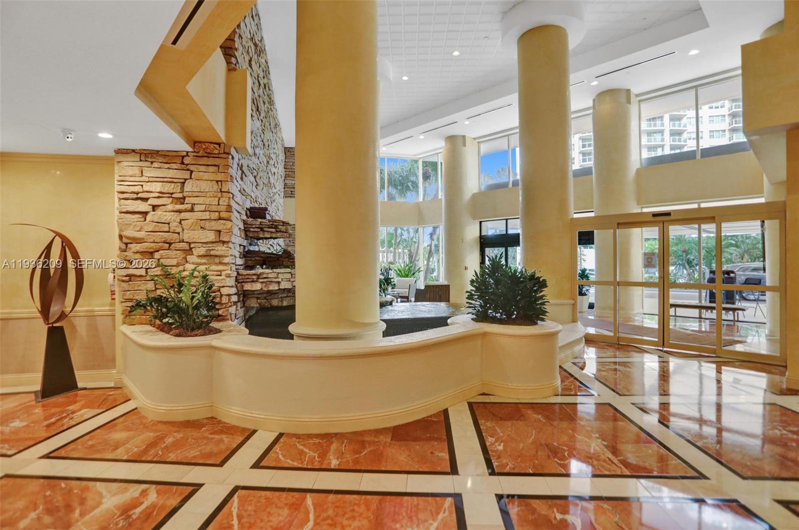 20281 E Country Club Dr # 201