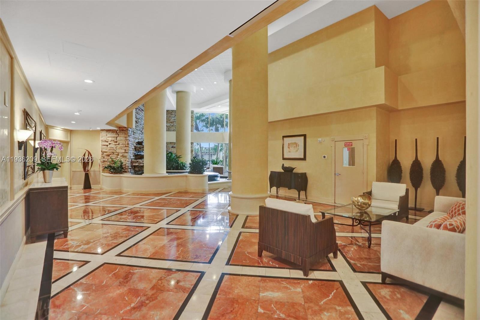 20281 E Country Club Dr # 201