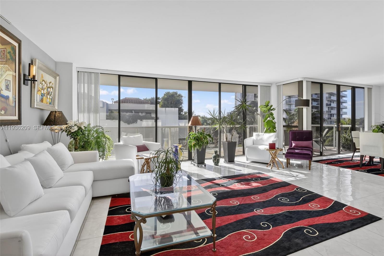 20281 E Country Club Dr # 201