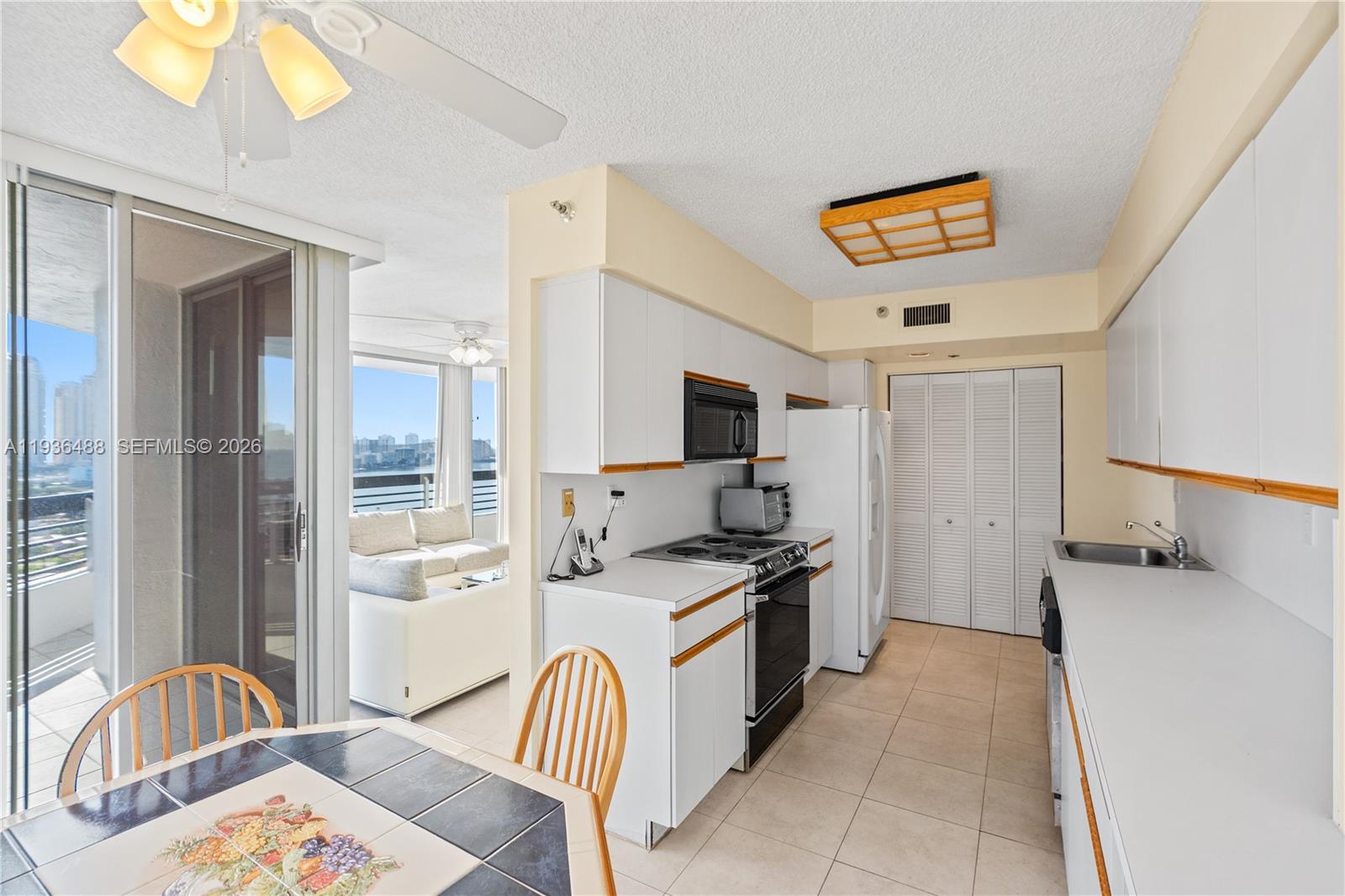 19195 NE 36th Ct # 1706