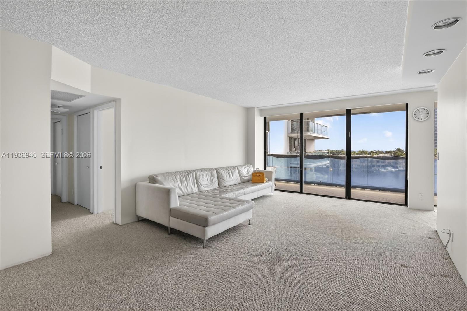 19707 Turnberry Way # 7F