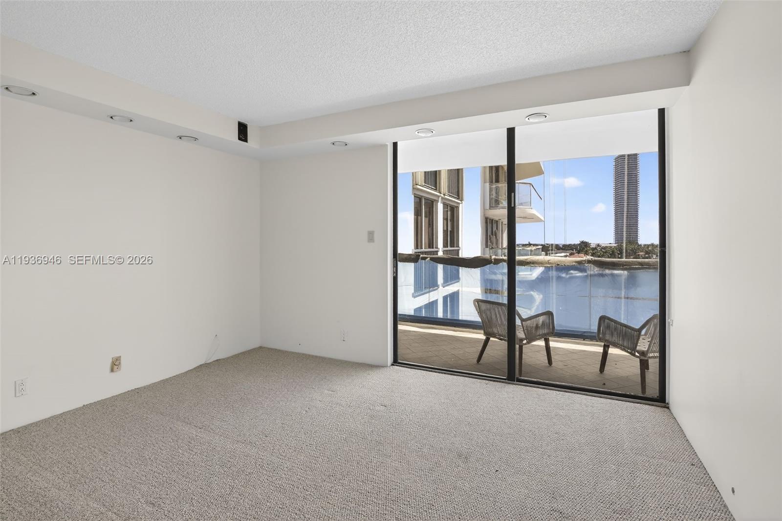 19707 Turnberry Way # 7F