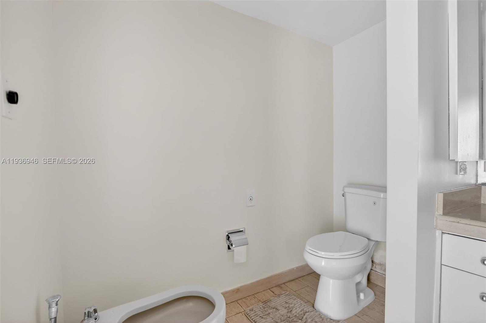 19707 Turnberry Way # 7F