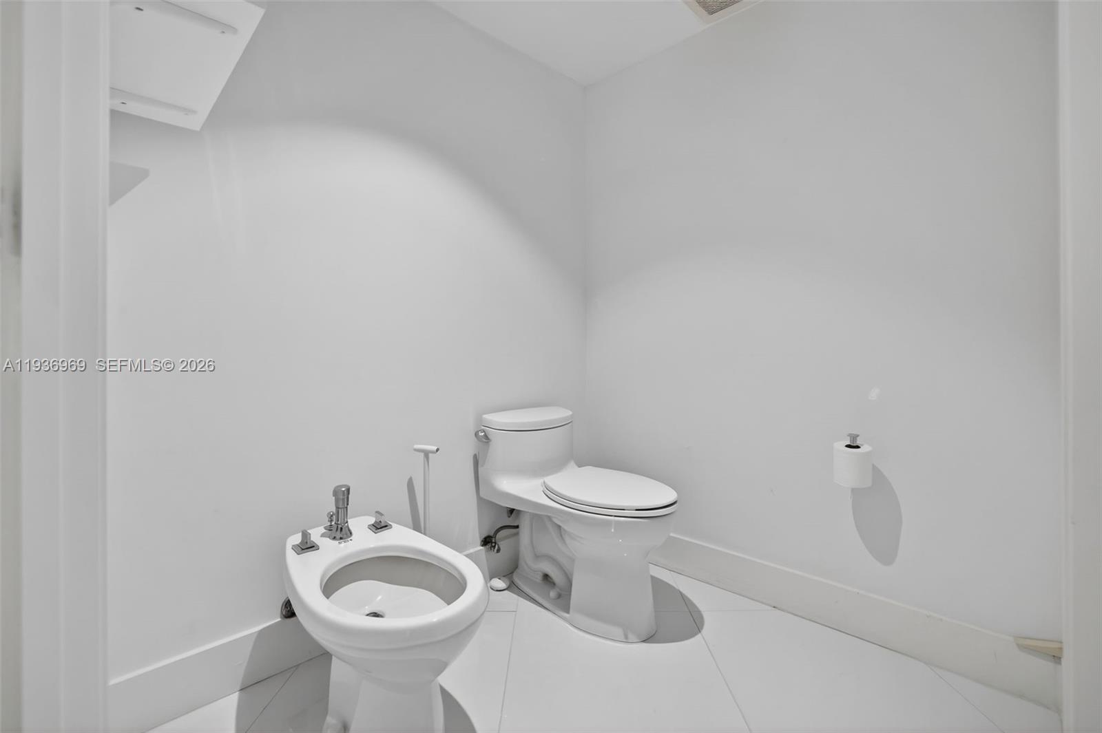 3370 Hidden Bay Dr # 2711