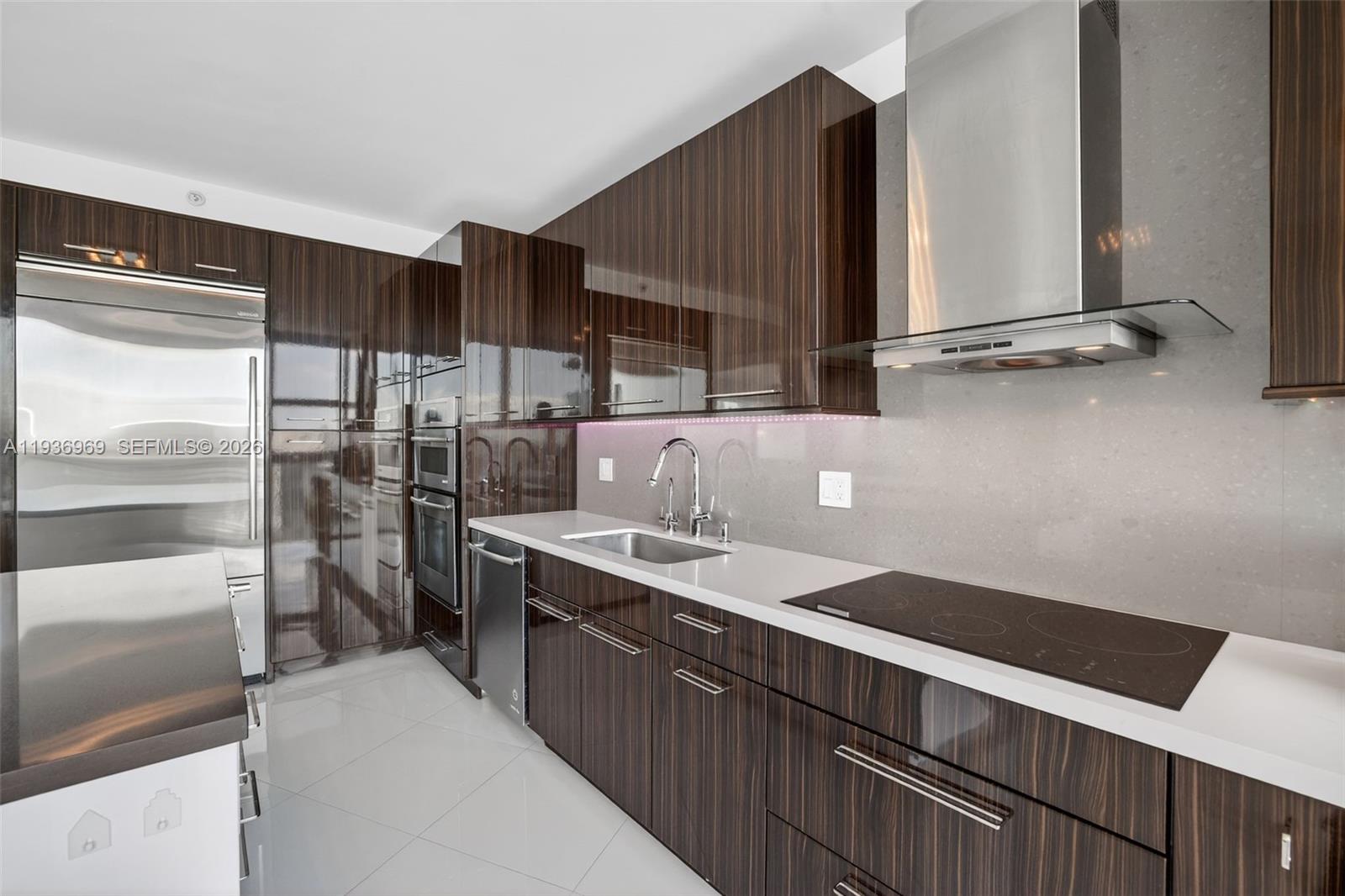 3370 Hidden Bay Dr # 2711