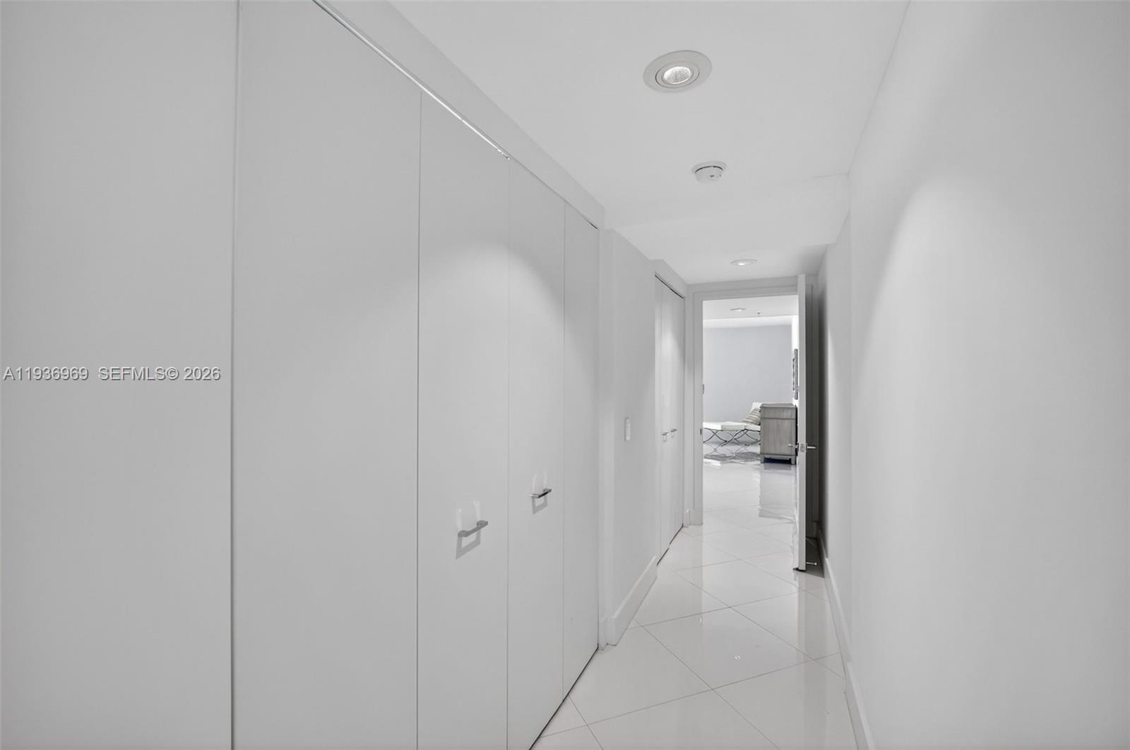 3370 Hidden Bay Dr # 2711