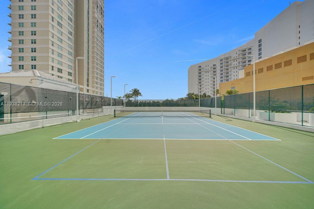 770 SE Claughton Island Dr # 813