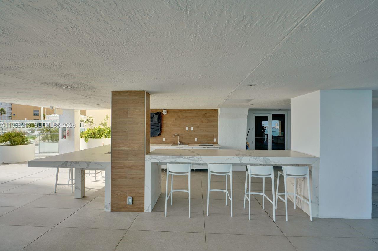 770 SE Claughton Island Dr # 813