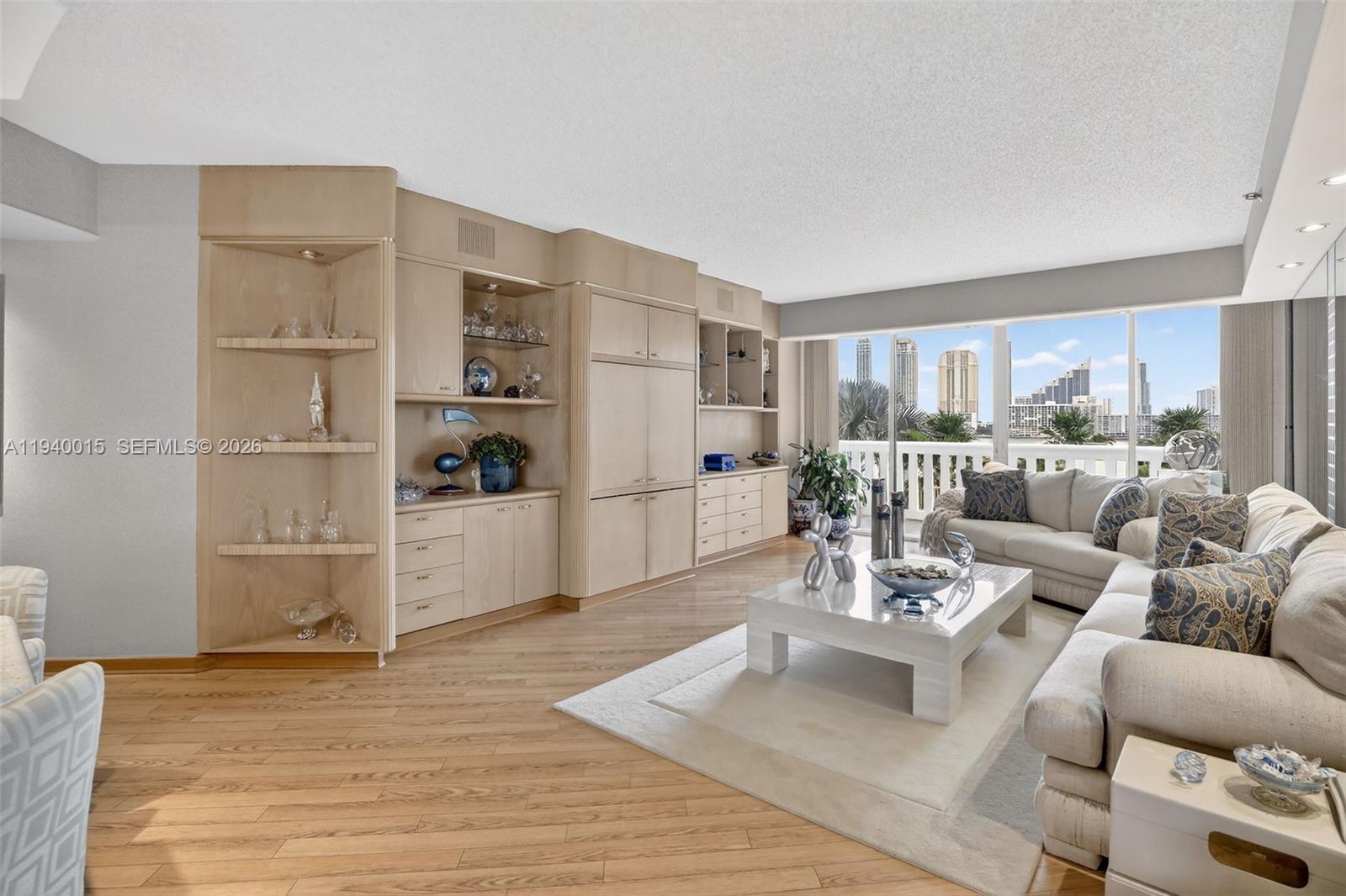 3000 Island Blvd # 502