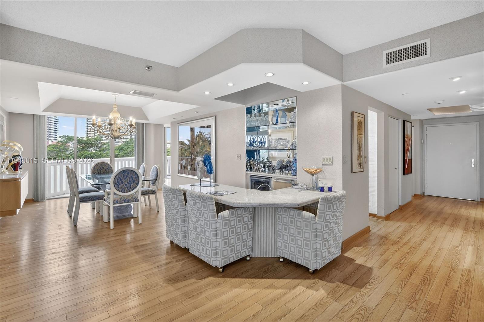 3000 Island Blvd # 502