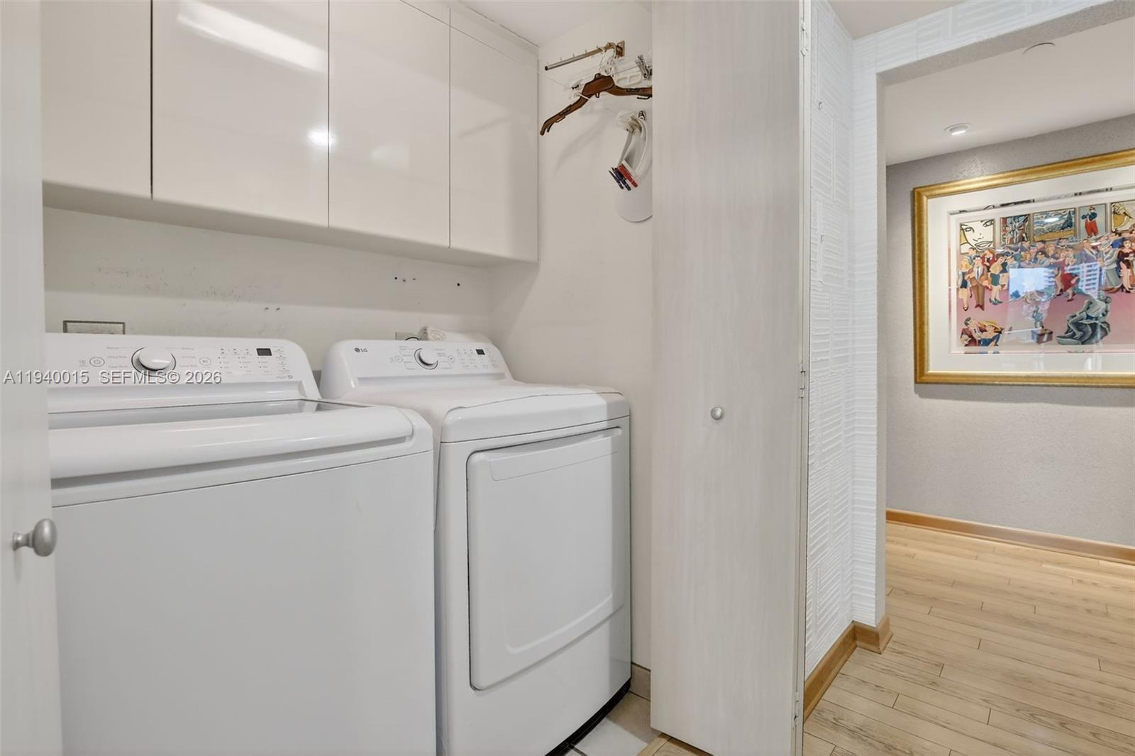 3000 Island Blvd # 502