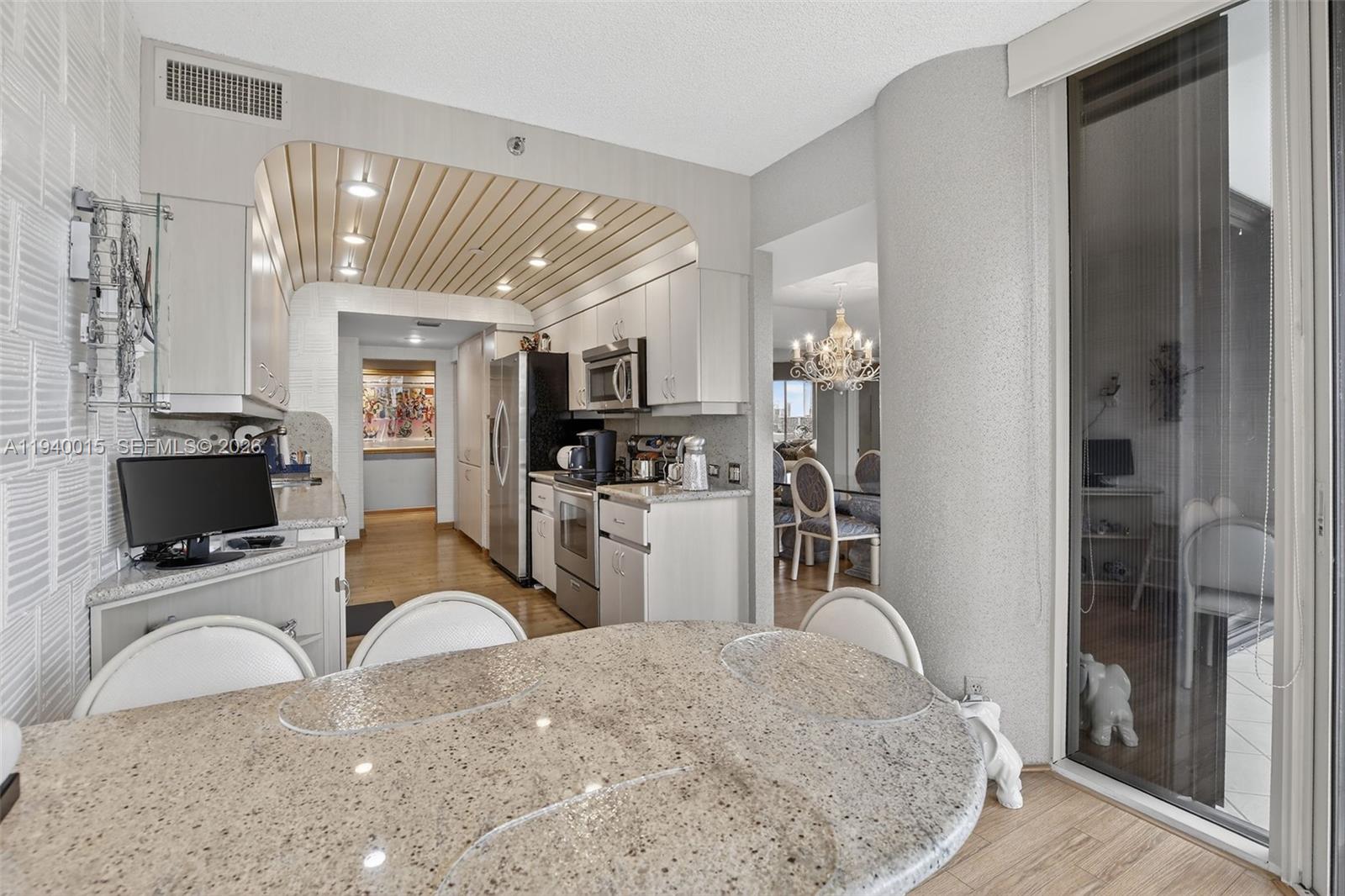 3000 Island Blvd # 502