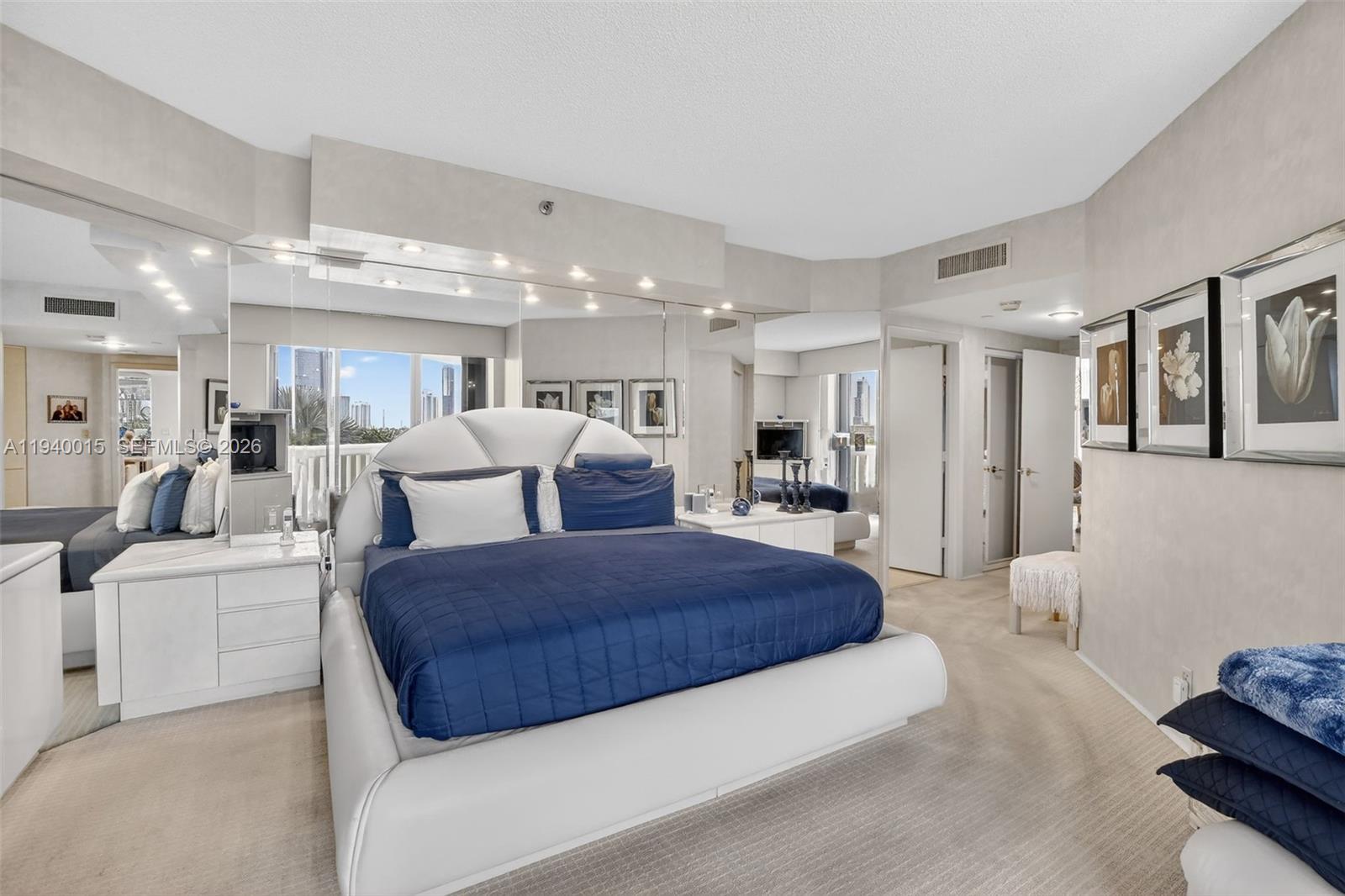 3000 Island Blvd # 502