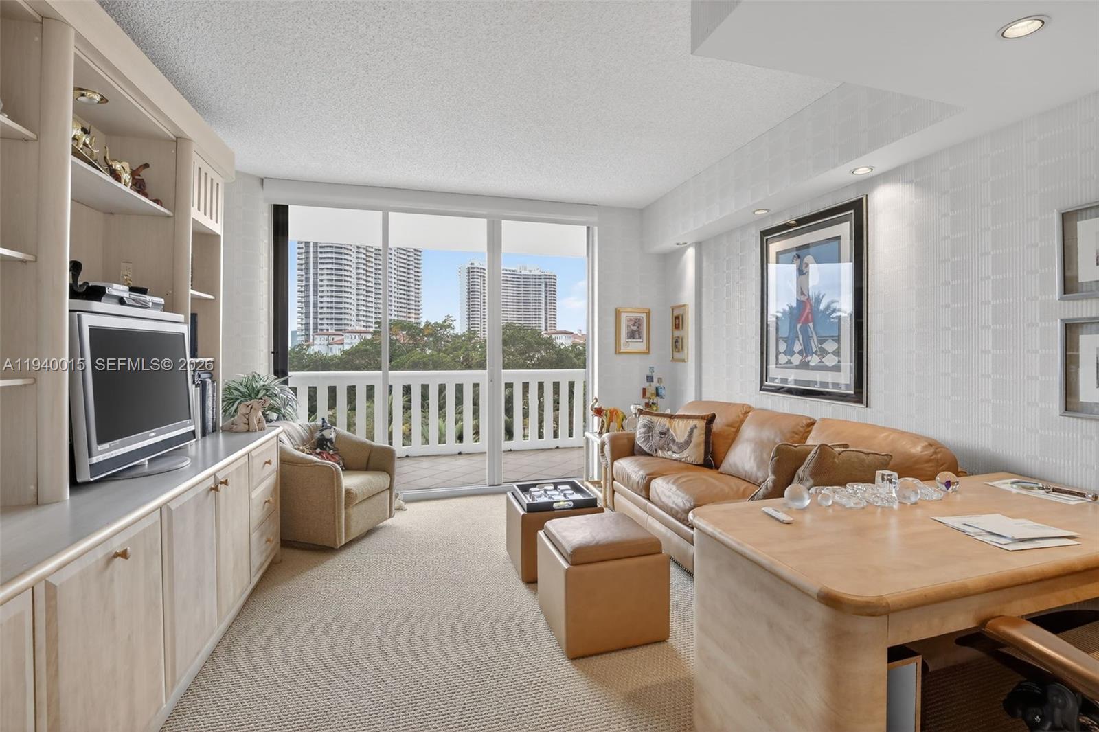 3000 Island Blvd # 502