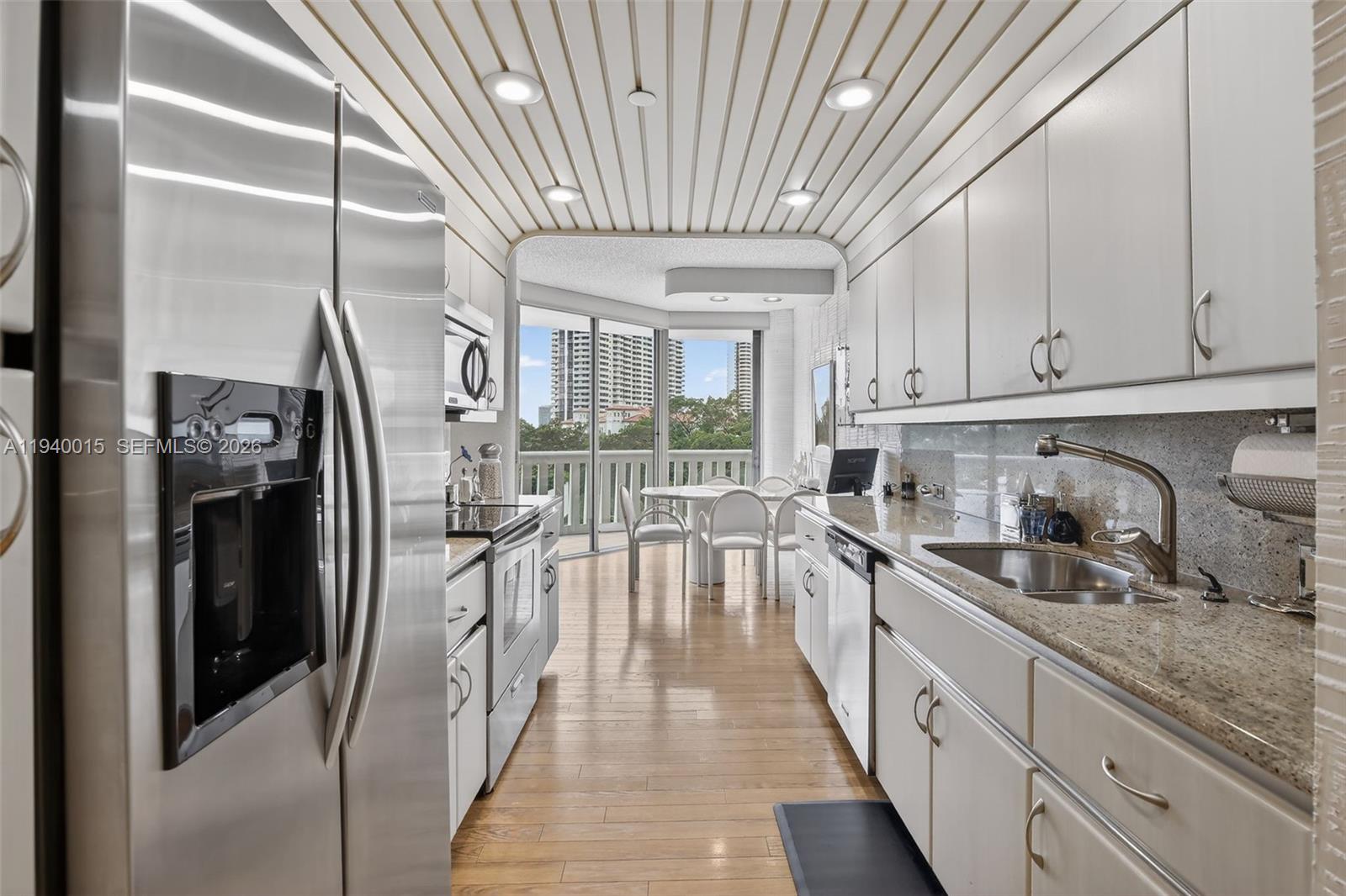 3000 Island Blvd # 502