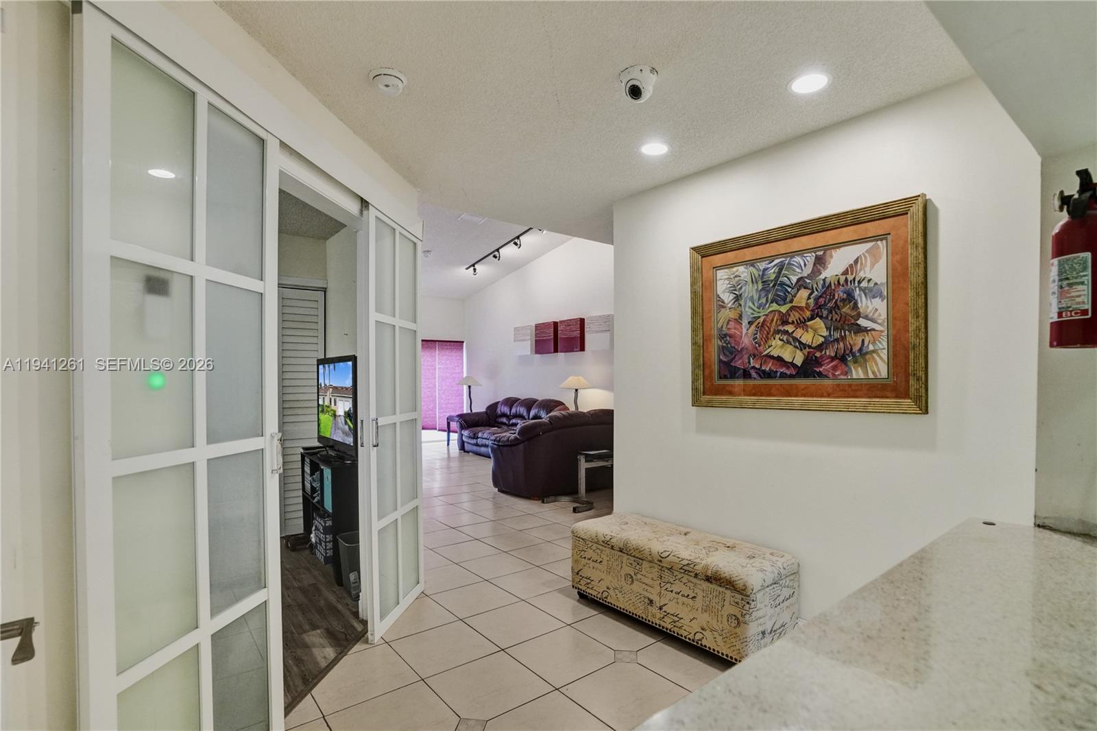 1851 SW 116th Way