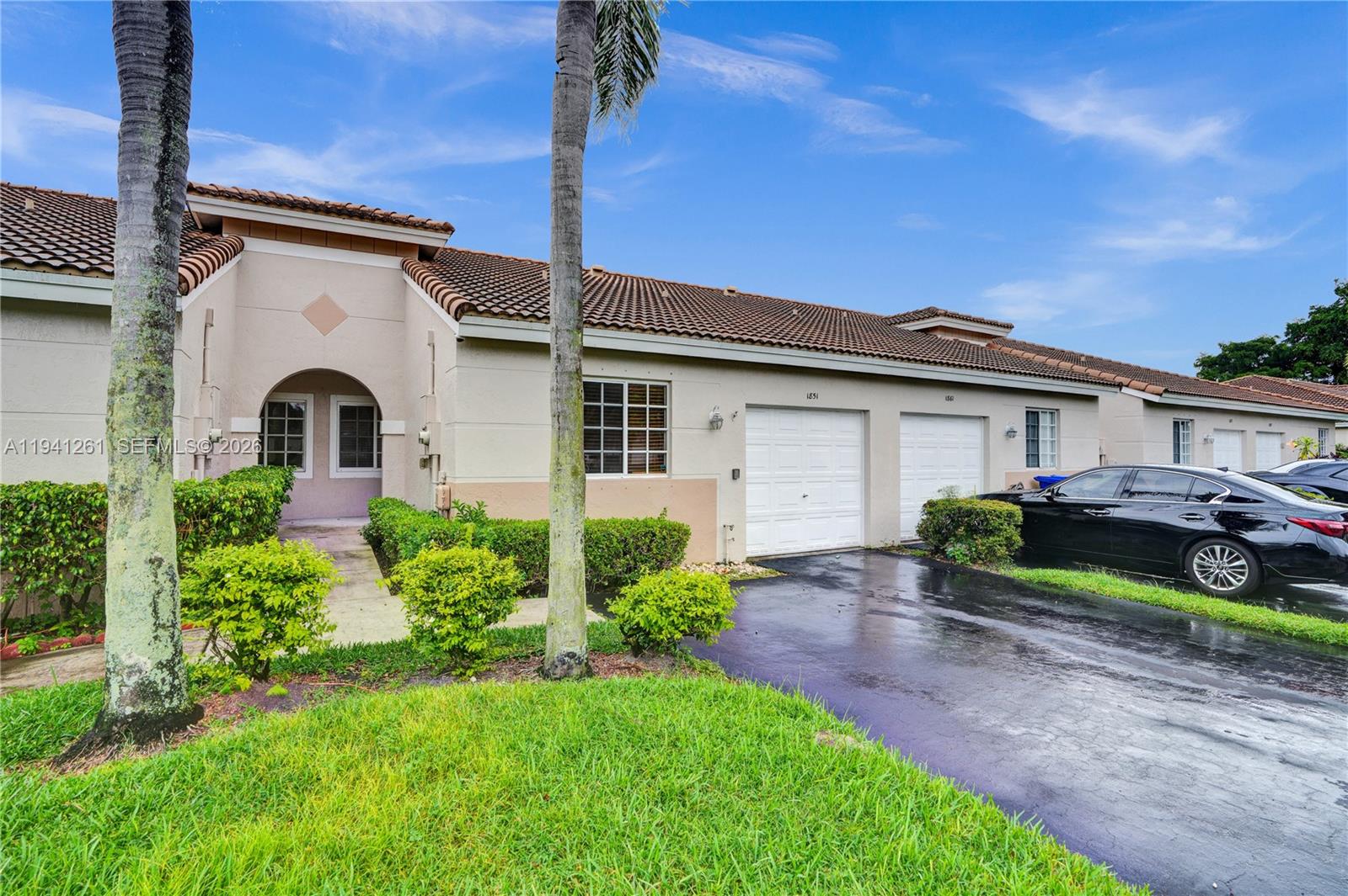 1851 SW 116th Way