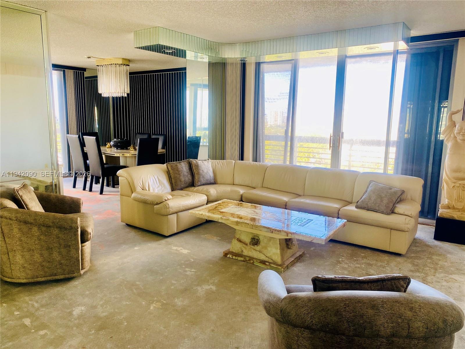 3530 Mystic Pointe Dr # 1606