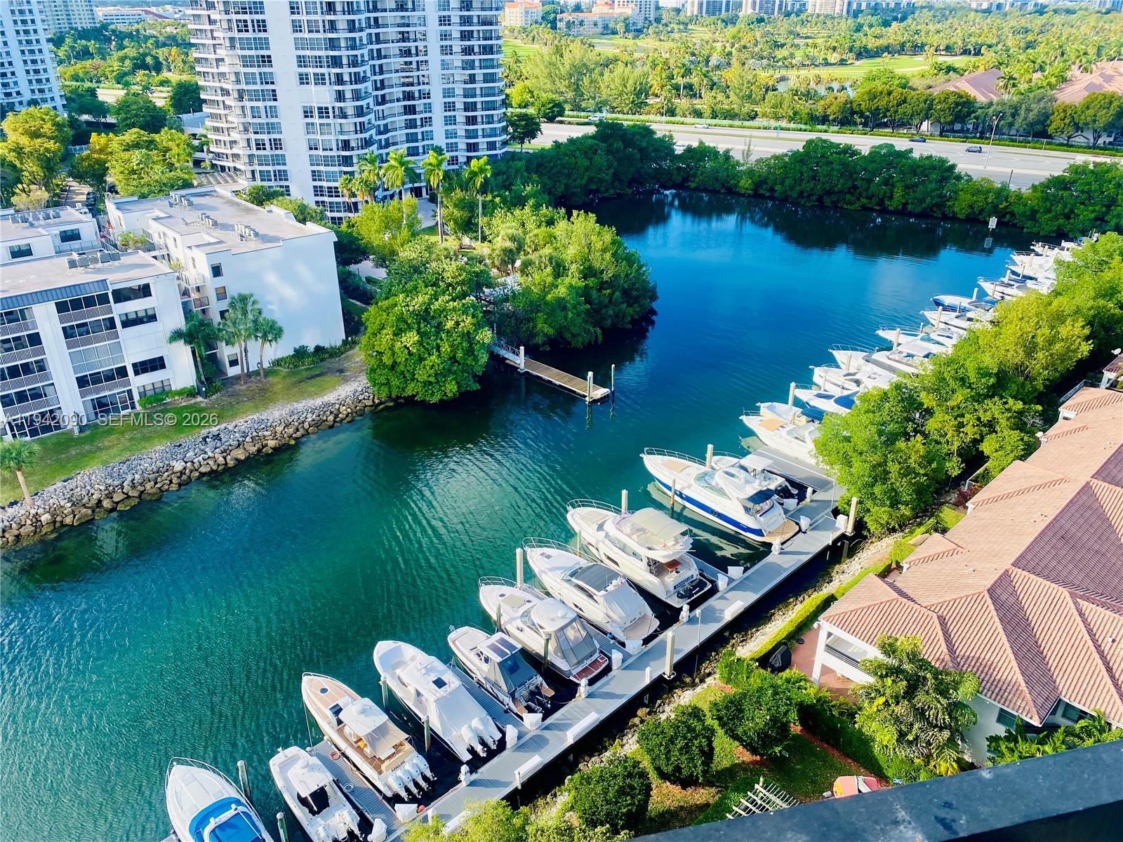 3530 Mystic Pointe Dr # 1606