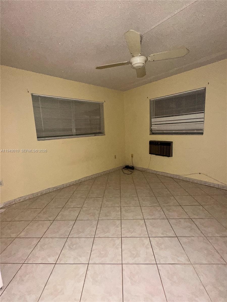 16901 NE 13th Ave # 103
