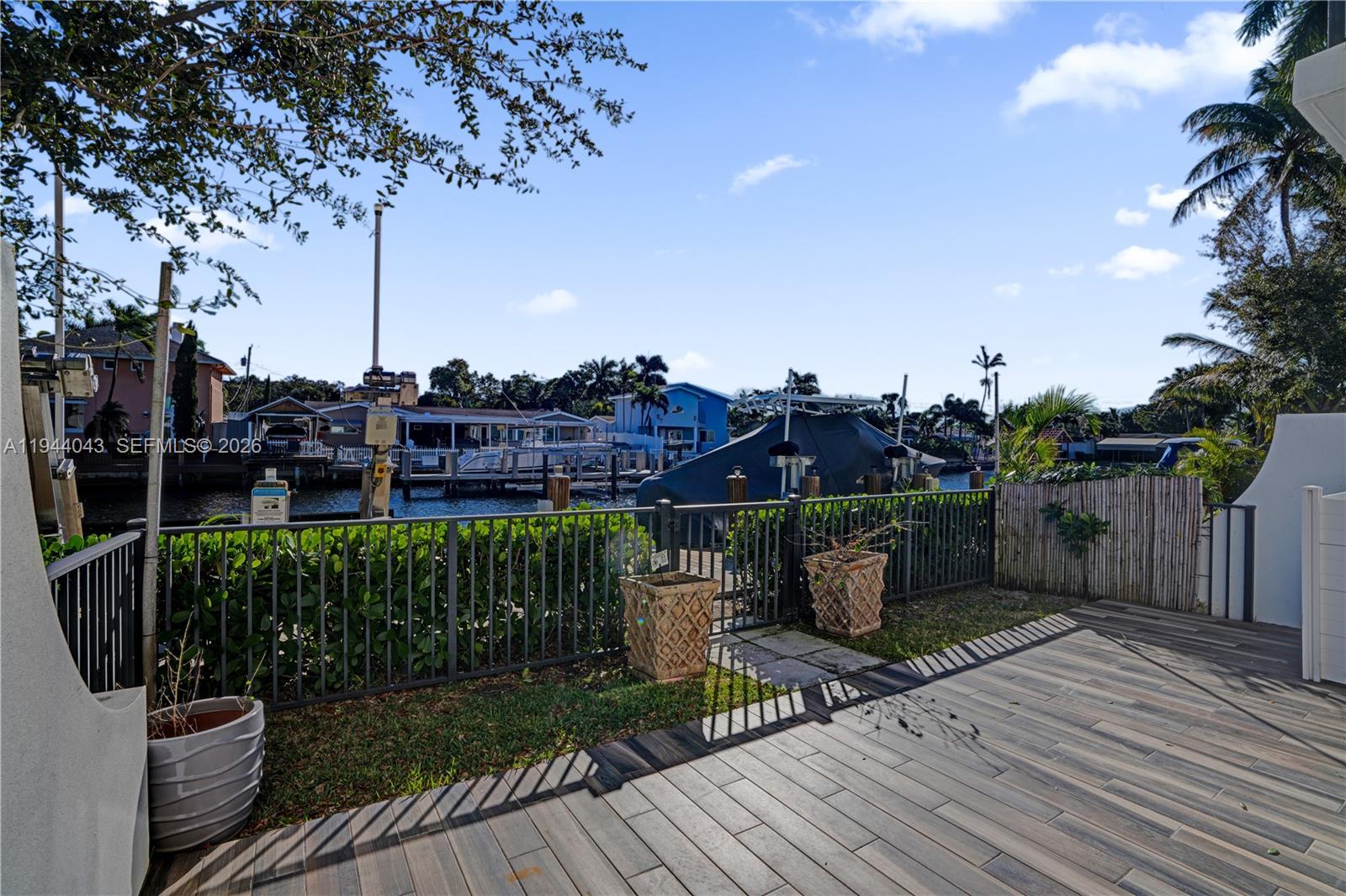 4518 E Aqua Bella Ln