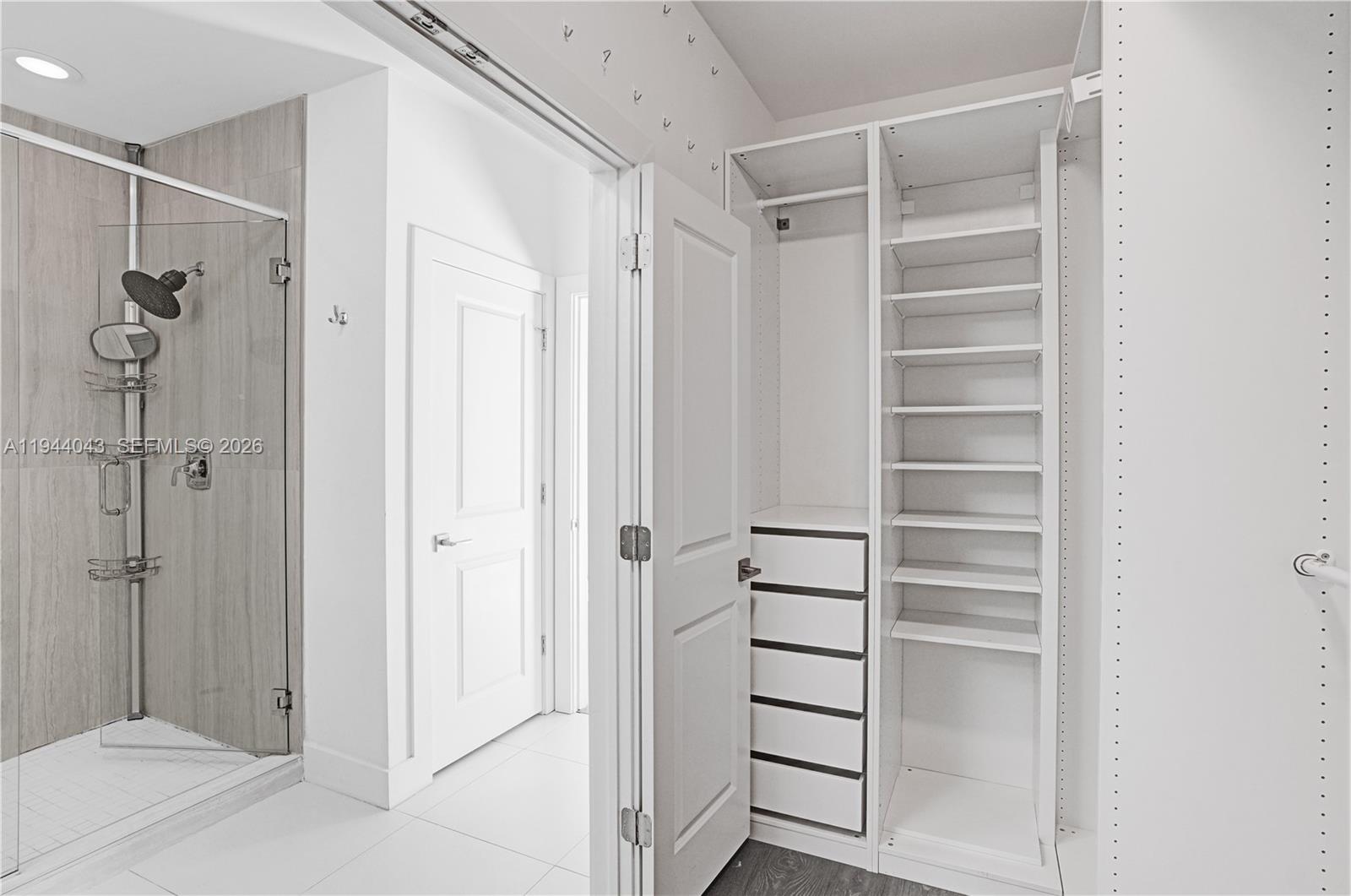 4518 E Aqua Bella Ln