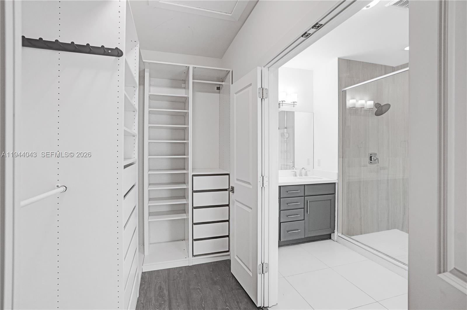 4518 E Aqua Bella Ln