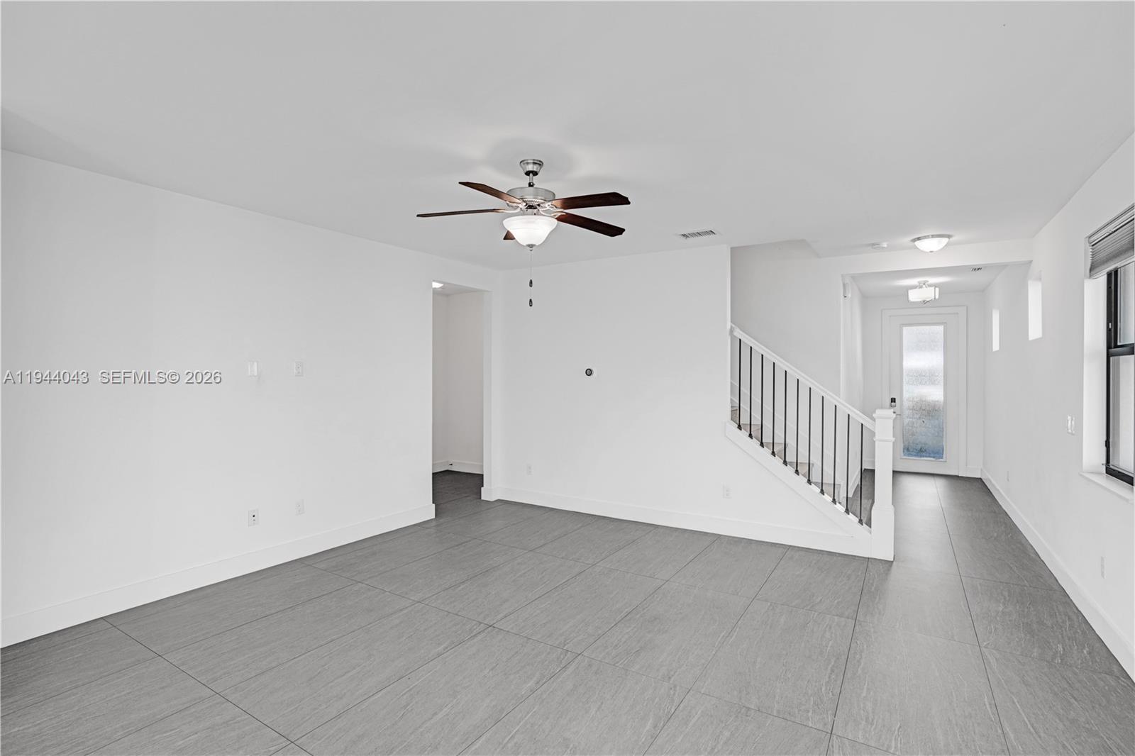 4518 E Aqua Bella Ln