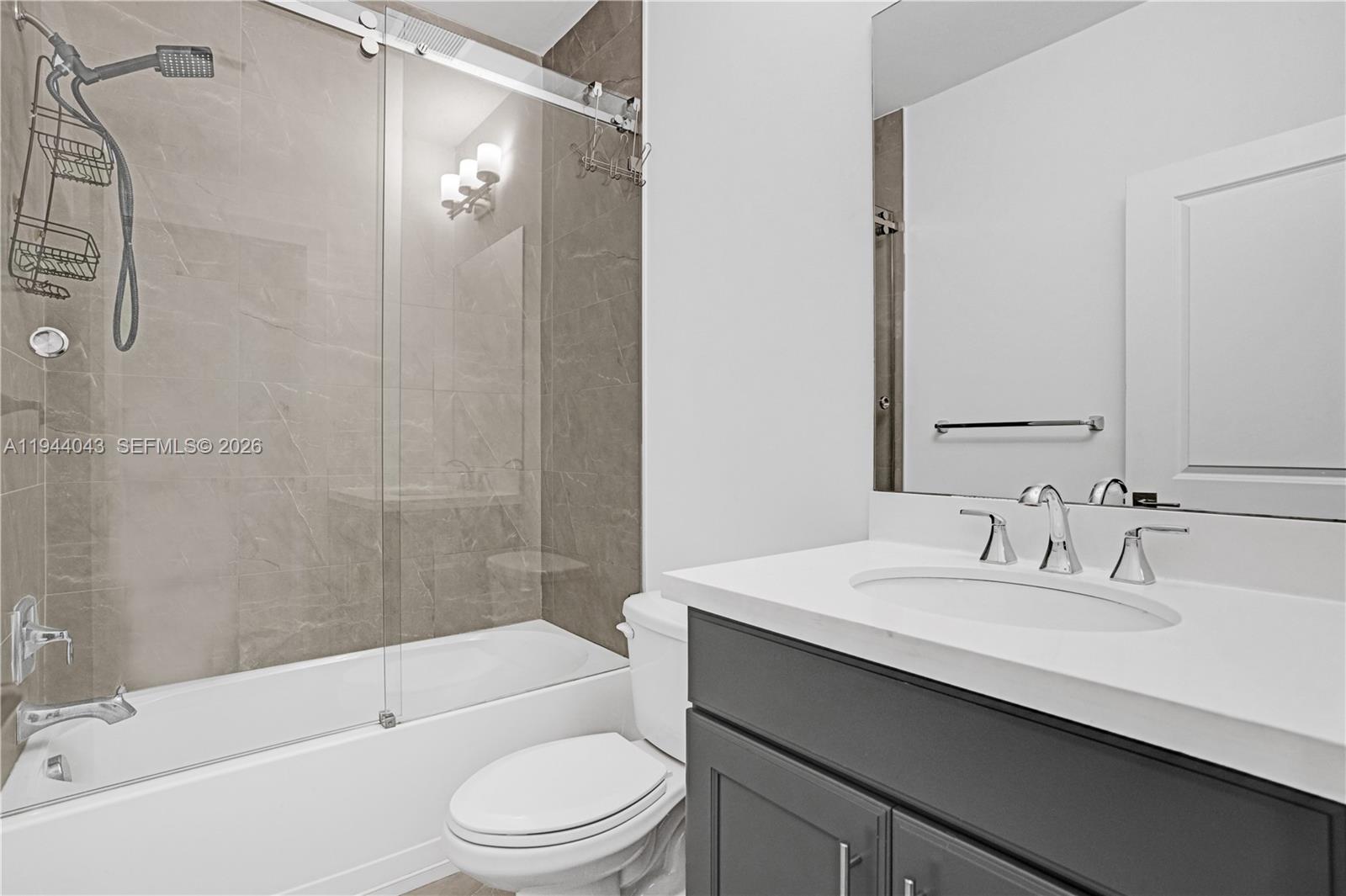 4518 E Aqua Bella Ln