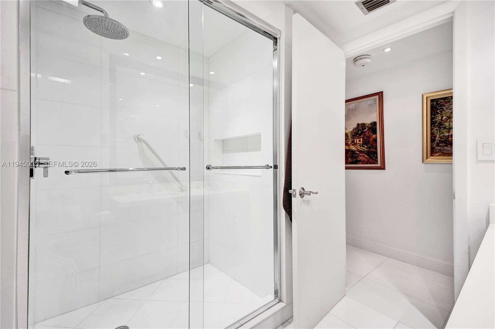 20281 E Country Club Dr # 1002