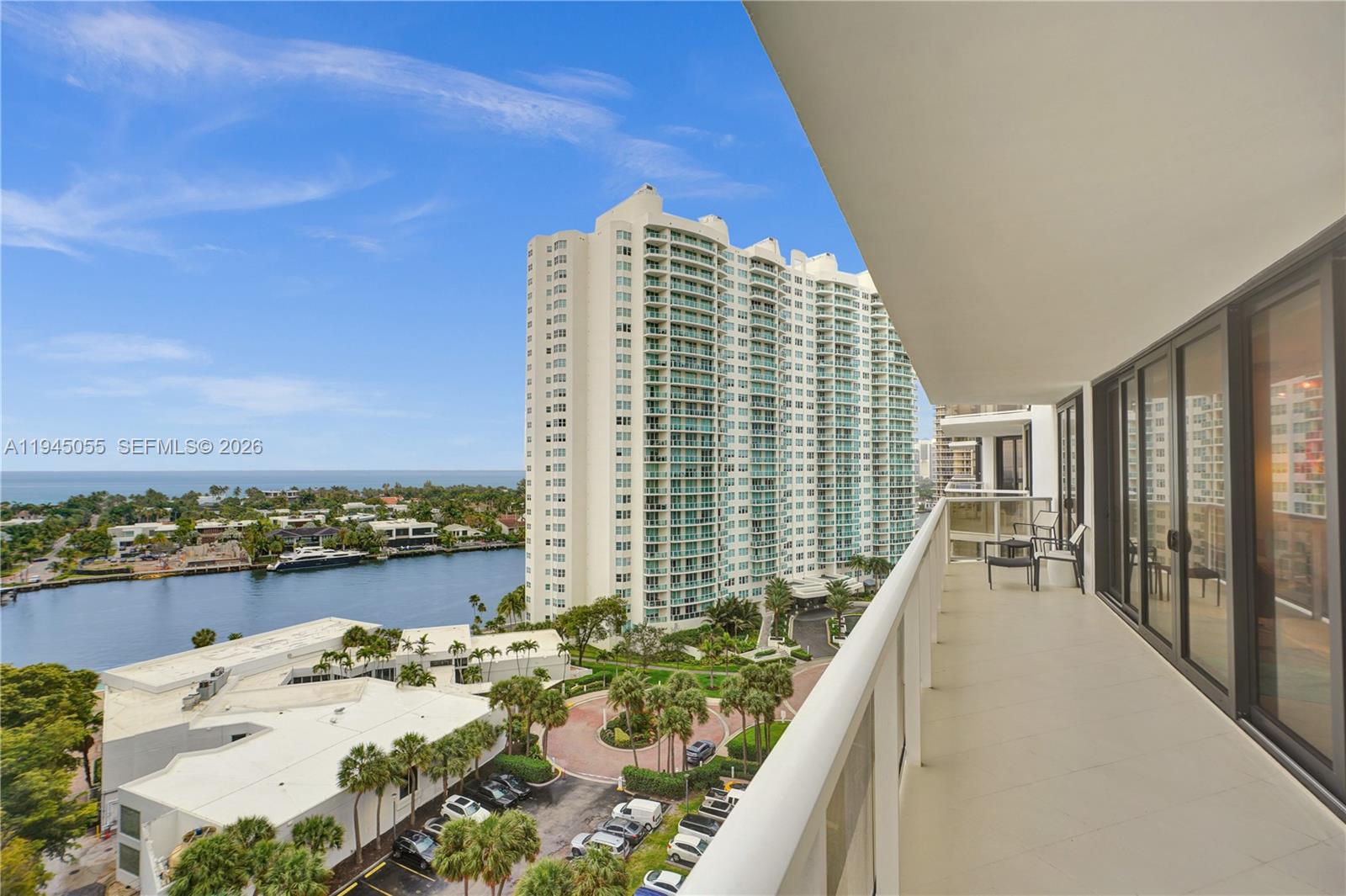 20281 E Country Club Dr # 1002