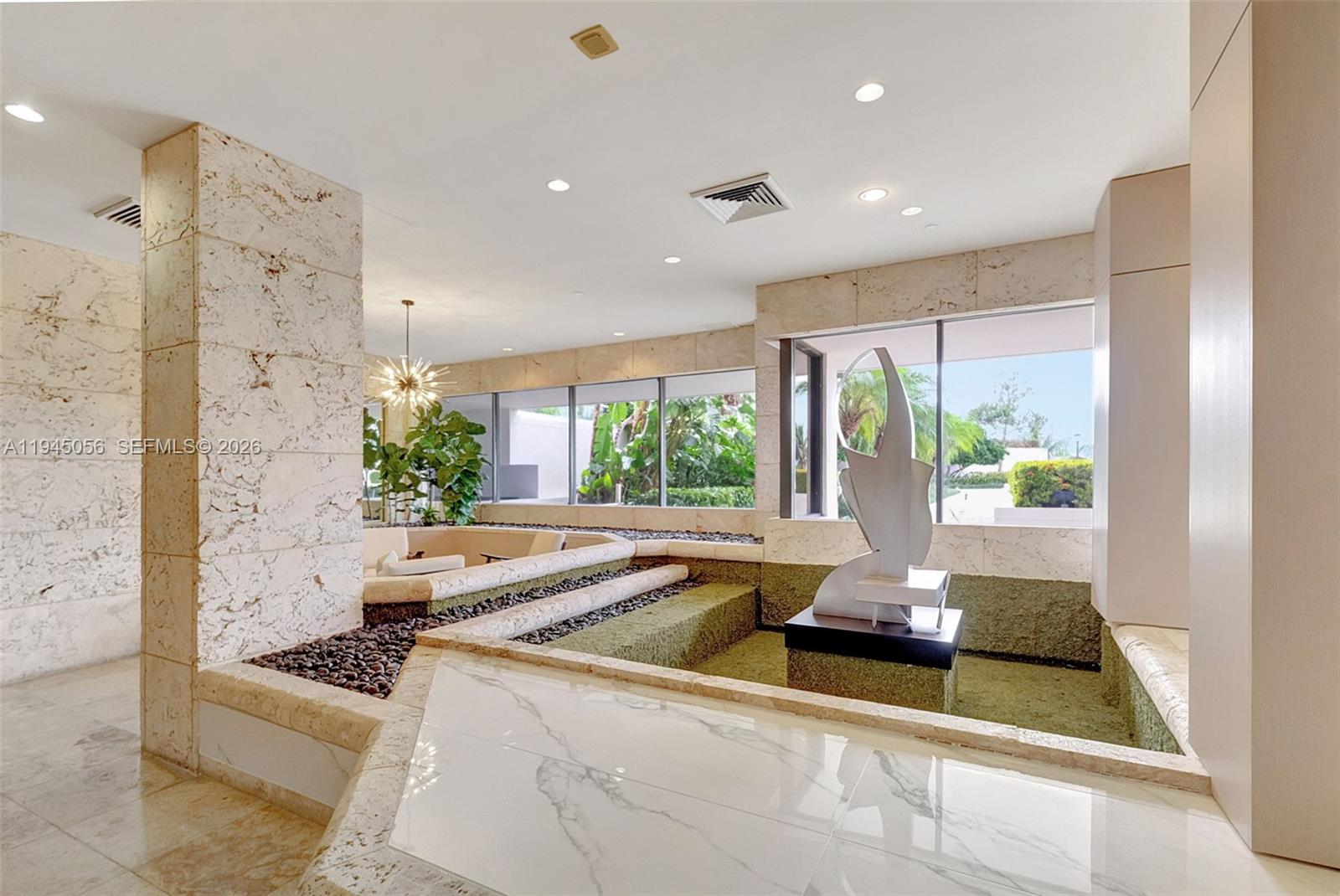 1000 W Island Blvd # 312