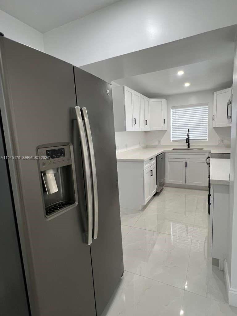 2850 NW 7th St